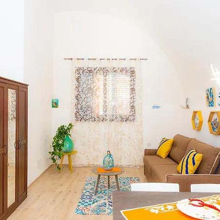 Apartman Living Bouganville *